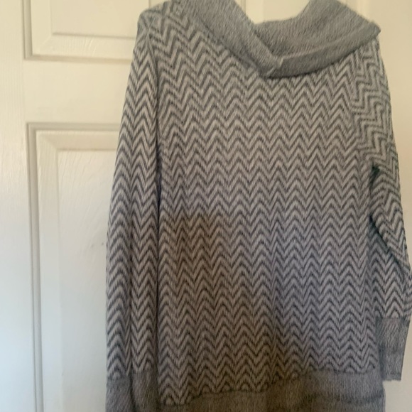 Grey/Black herringbone design,swooped neck sweater. Soft and light weight. - Picture 4 of 8